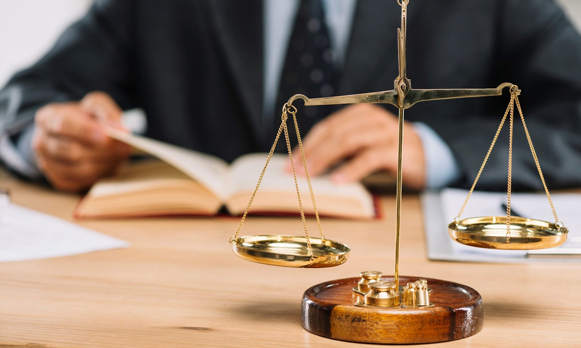 LÚCIA BRAGA ADVOCACIA